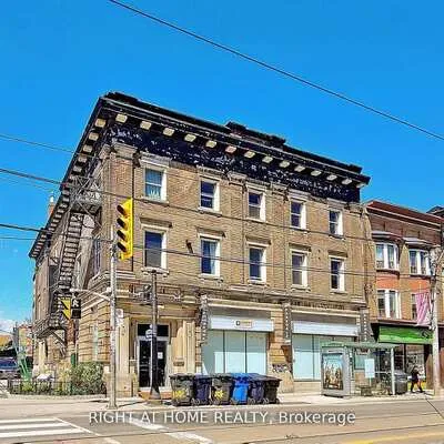 1346,&nbsp;Queen, South Parkdale, Toronto
