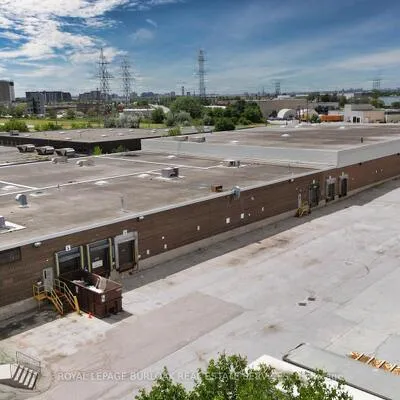 90,&nbsp;Ronson, West Humber-Clairville, Toronto