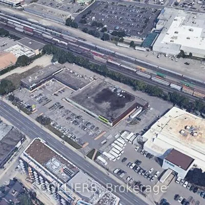 3400,&nbsp;Dundas, Runnymede-Bloor West Village, Toronto