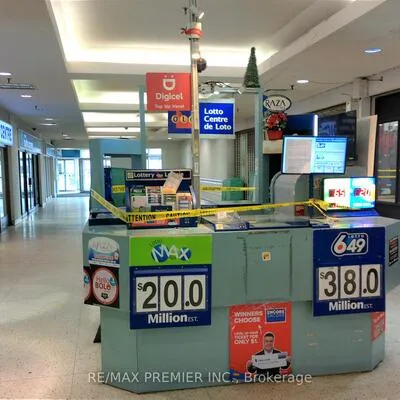 2200,&nbsp;Martin Grove, West Humber-Clairville, Toronto
