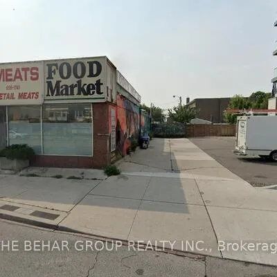 1749,&nbsp;St. Clair, Weston-Pellam Park, Toronto