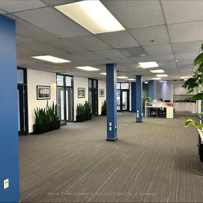 1167,&nbsp;Caledonia, Briar Hill-Belgravia, Toronto
