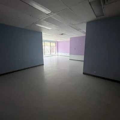 222,&nbsp;Dixon, Kingsview Village-The Westway, Toronto