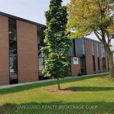 375,&nbsp;Canarctic, York University Heights, Toronto