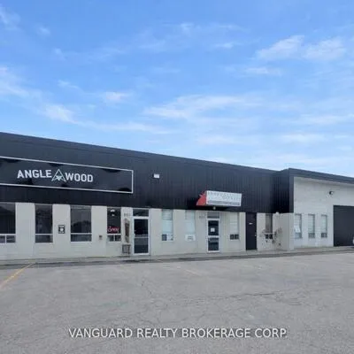 830-840,&nbsp;Flint, York University Heights, Toronto