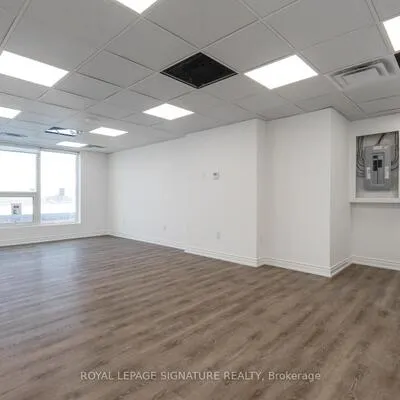 600,&nbsp;Dixon, West Humber-Clairville, Toronto