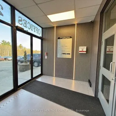 4544,&nbsp;Dufferin, York University Heights, Toronto