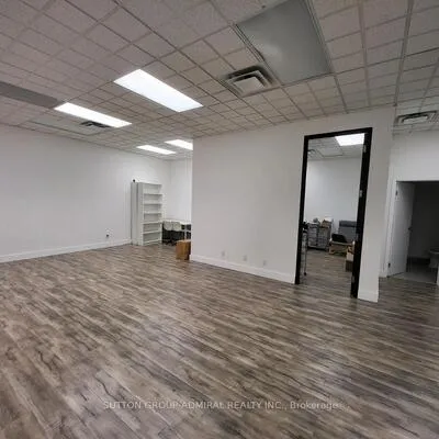 474,&nbsp;Champagne, York University Heights, Toronto