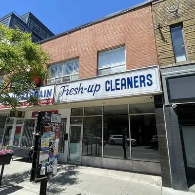 2936,&nbsp;Dundas, Junction Area, Toronto