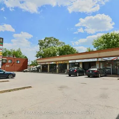 1370,&nbsp;Weston, Mount Dennis, Toronto