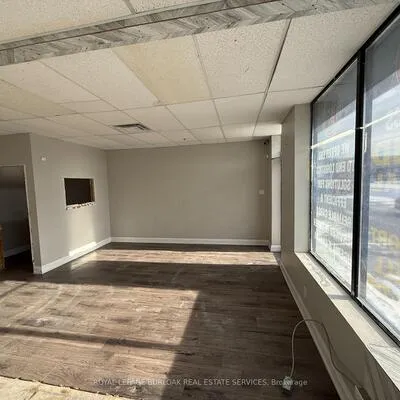 2450,&nbsp;Finch, Humber Summit, Toronto