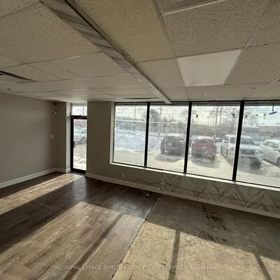 2450,&nbsp;Finch, Humber Summit, Toronto