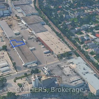 61,&nbsp;Huxley, Downsview-Roding-CFB, Toronto