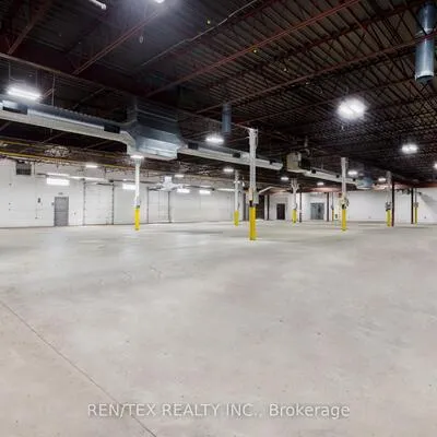 101,&nbsp;Brisbane, York University Heights, Toronto