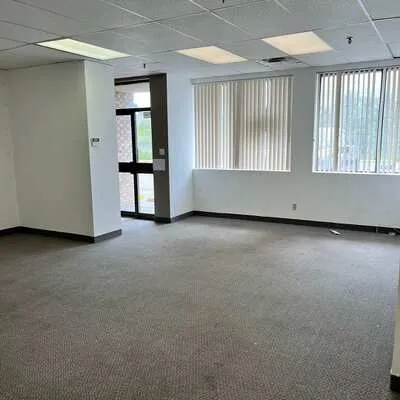 557,&nbsp;Dixon, West Humber-Clairville, Toronto