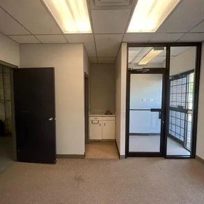 640,&nbsp;Petrolia, York University Heights, Toronto