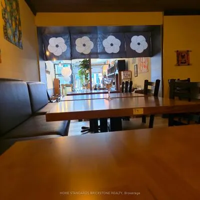 Commercial for sale, 598, College, Palmerston-Little Italy, Toronto