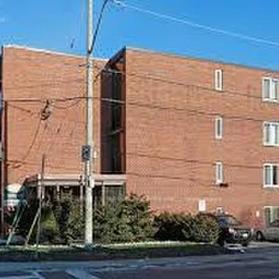 Commercial for sale, 1741, Bayview, Leaside, Toronto