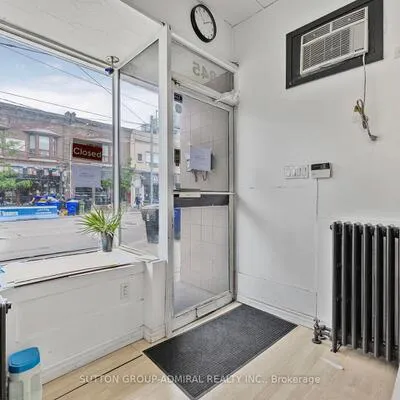 Commercial for sale, 845, College, Trinity-Bellwoods, Toronto