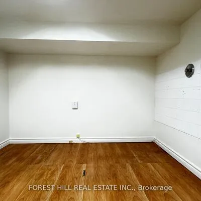 168,&nbsp;Sheppard, Lansing-Westgate, Toronto