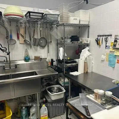 Commercial for sale, 755B, Dundas, Trinity-Bellwoods, Toronto