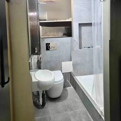 15,&nbsp;Wellesley, Bay Street Corridor, Toronto