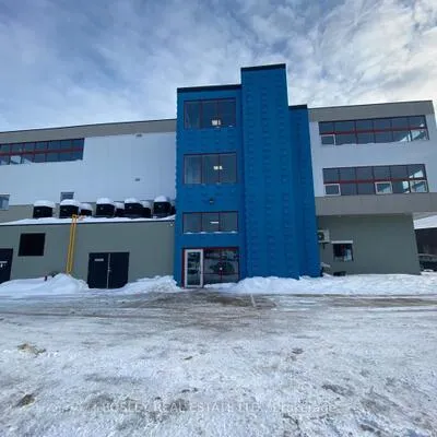 45,&nbsp;Industrial, Leaside, Toronto