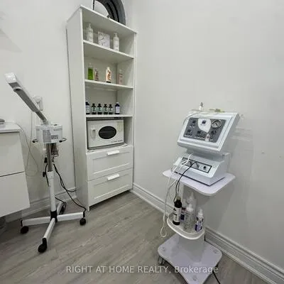 Commercial for sale, 1639, Eglinton, Oakwood Village, Toronto