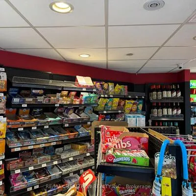 Commercial for sale, 2, Bloor, Rosedale-Moore Park, Toronto