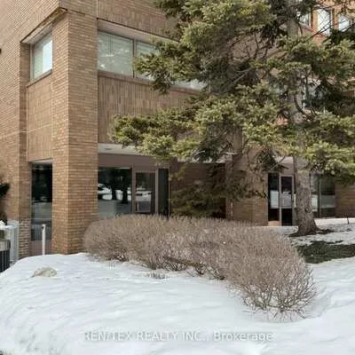 19,&nbsp;Hendon, Newtonbrook West, Toronto