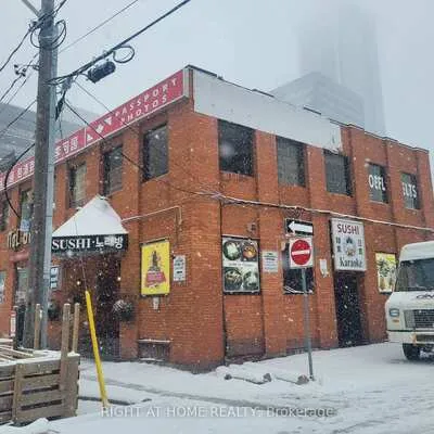 3,&nbsp;Elmhurst, Lansing-Westgate, Toronto