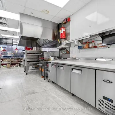 Commercial for sale, 747, DON MILLS, Flemingdon Park, Toronto