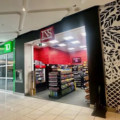 2,&nbsp;St Clair, Rosedale-Moore Park, Toronto