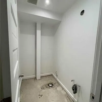 Commercial for sale, 83-91B, Walnut, Niagara, Toronto