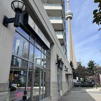 228,&nbsp;Queens, Waterfront Communities C1, Toronto