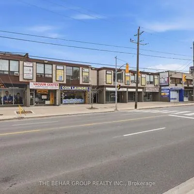 3181-3205,&nbsp;Bathurst, Bedford Park-Nortown, Toronto
