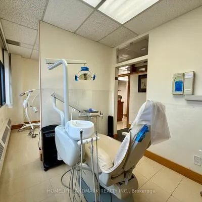 Commercial for sale, 1100, Sheppard, Bayview Village, Toronto