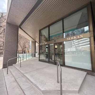 483,&nbsp;Bay, Bay Street Corridor, Toronto
