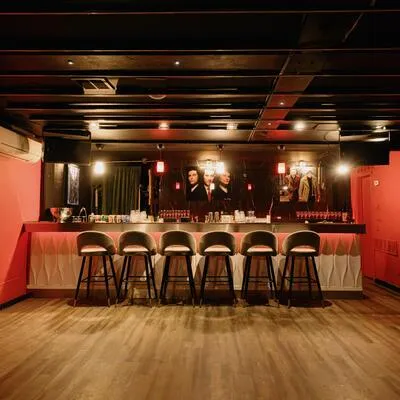 656,&nbsp;College, Palmerston-Little Italy, Toronto