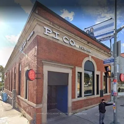 687,&nbsp;St Clair, Wychwood, Toronto