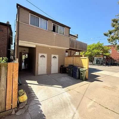 Commercial for sale, 397, Vaughan, Humewood-Cedarvale, Toronto