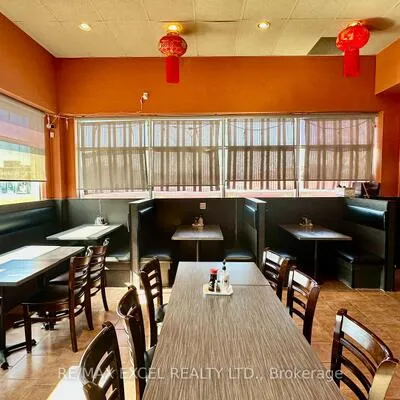 Commercial for sale, 62, Overlea, Thorncliffe Park, Toronto