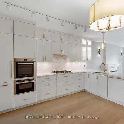 16,&nbsp;Rosemount, Wychwood, Toronto