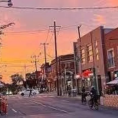 214,&nbsp;Ossington, Trinity-Bellwoods, Toronto