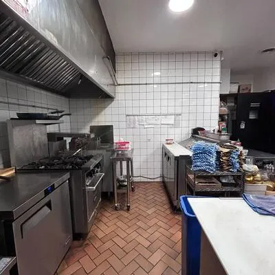 158,&nbsp;Augusta, Kensington-Chinatown, Toronto