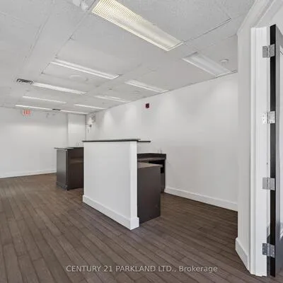 220,&nbsp;Duncan Mill, St. Andrew-Windfields, Toronto