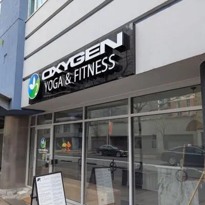 Commercial for sale, 420, Adelaide, Waterfront Communities C1, Toronto