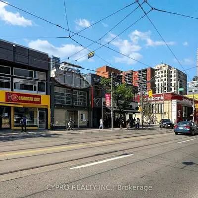 230,&nbsp;Queen, Kensington-Chinatown, Toronto