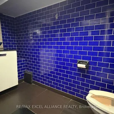 Commercial for sale, 548, Yonge, Bay Street Corridor, Toronto