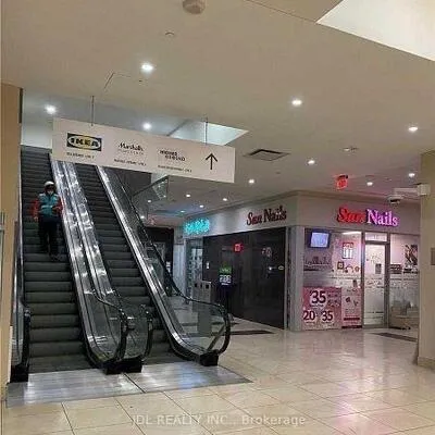 384,&nbsp;Yonge, Bay Street Corridor, Toronto